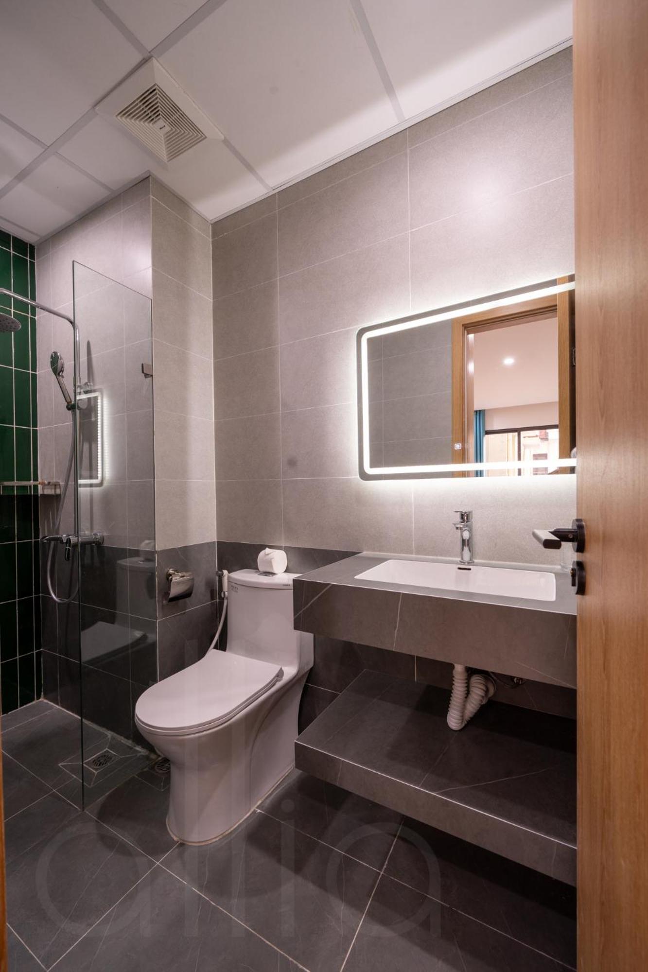 Moonlit Serviced Apartment Hanoi Buitenkant foto