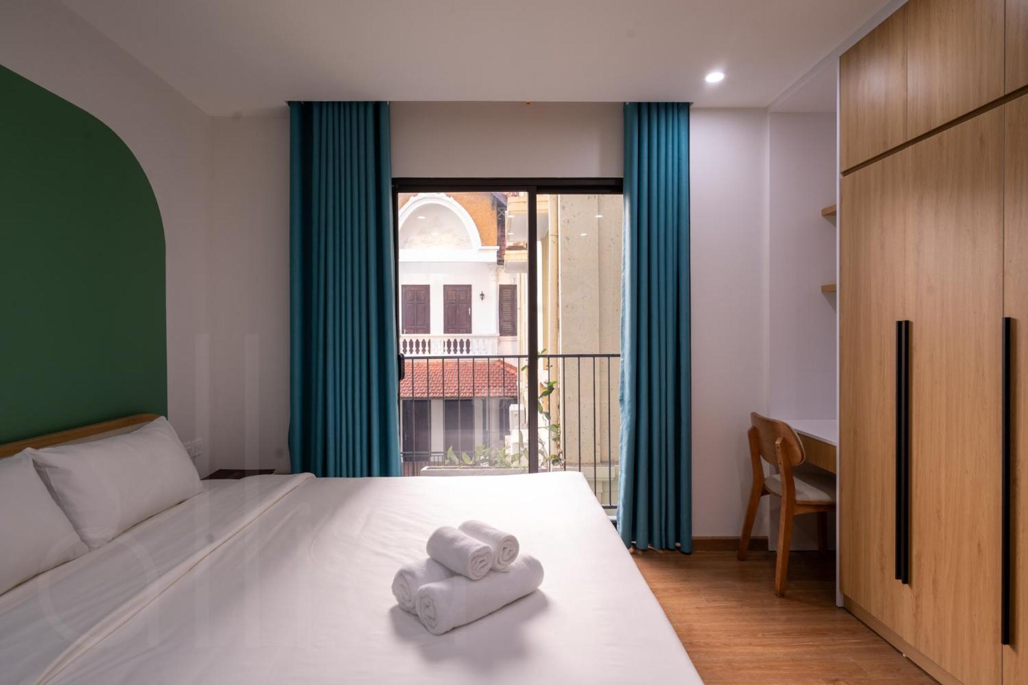Moonlit Serviced Apartment Hanoi Buitenkant foto